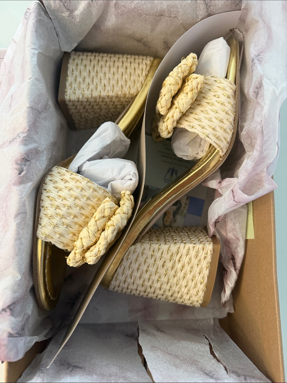 Jessica Simpson Foil Speckle Rafia Light Natural and Gold Logo Shoe Box